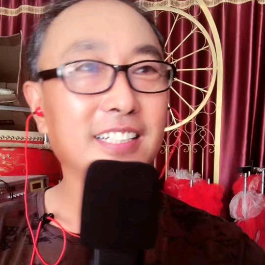 歌迷刘哥🎤🎤