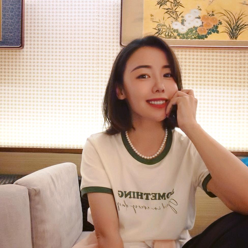 思阿姨