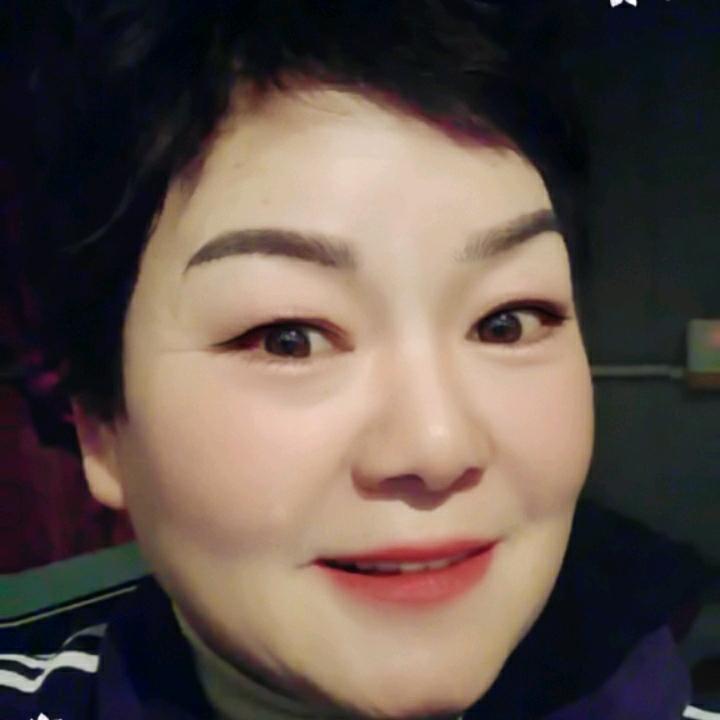 洛宁鹏姐