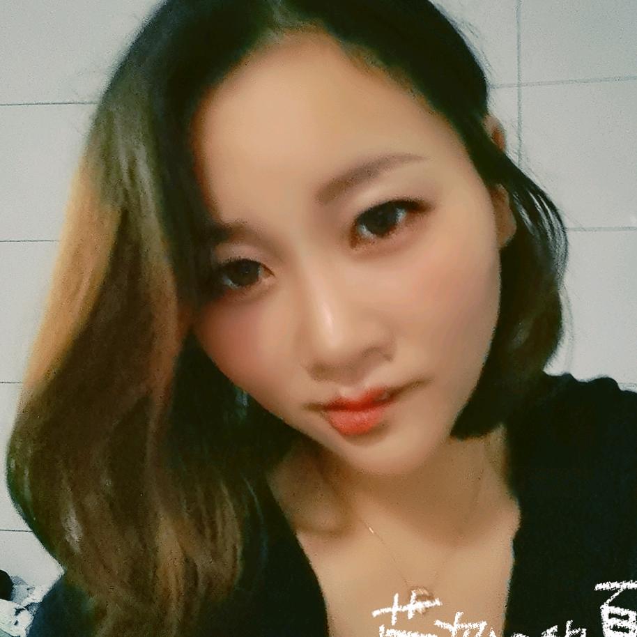 月牙弯弯