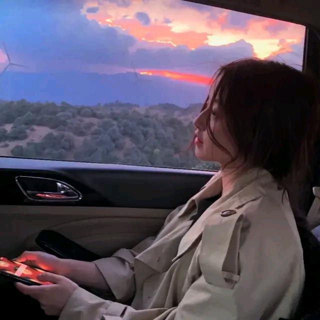 胡lucky（中国人寿）