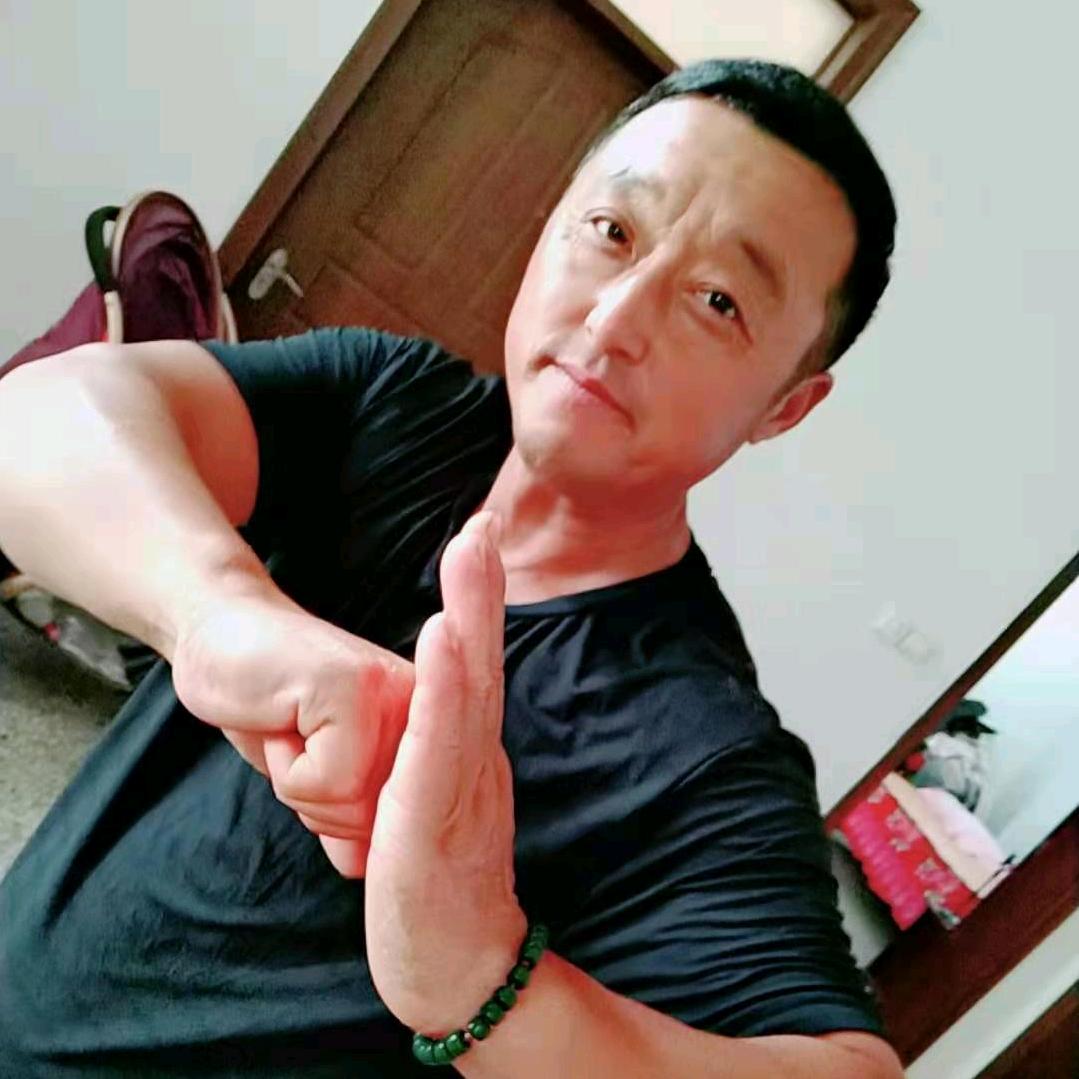 庆武🕺