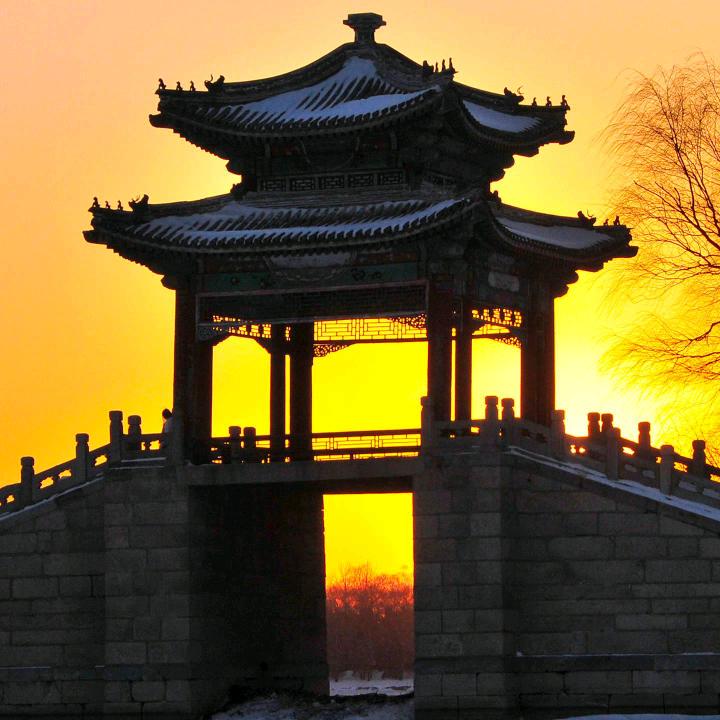 何安安