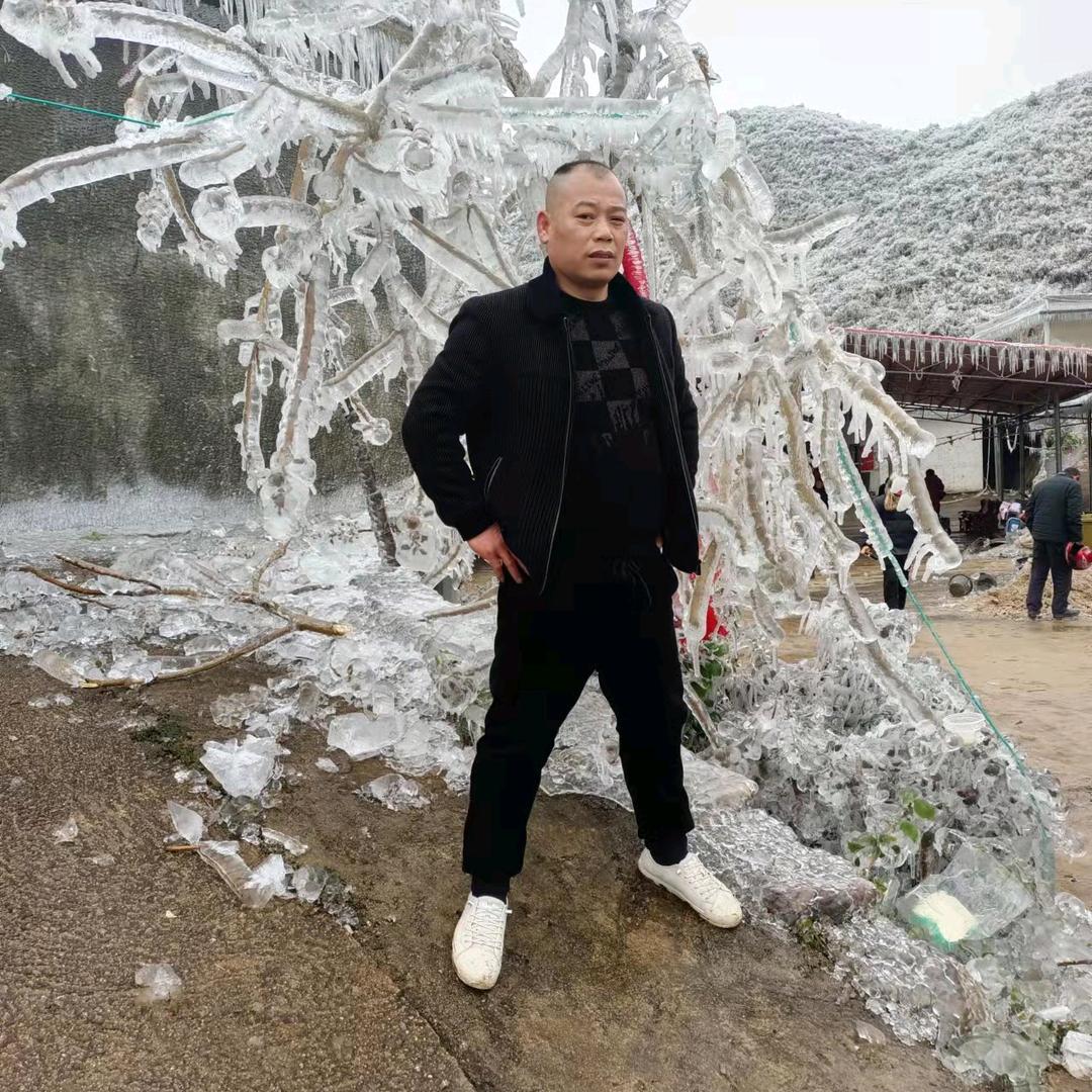 平乐门窗哥