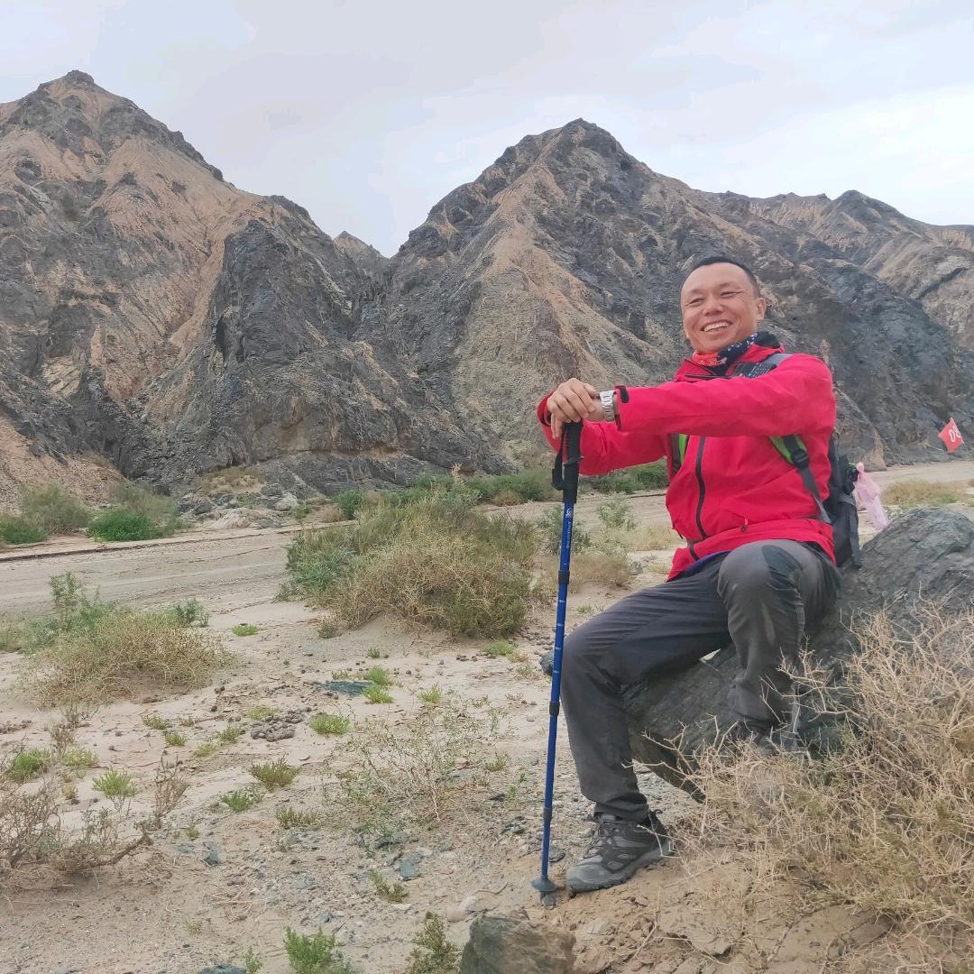 佳年华门墙柜整装定制工厂