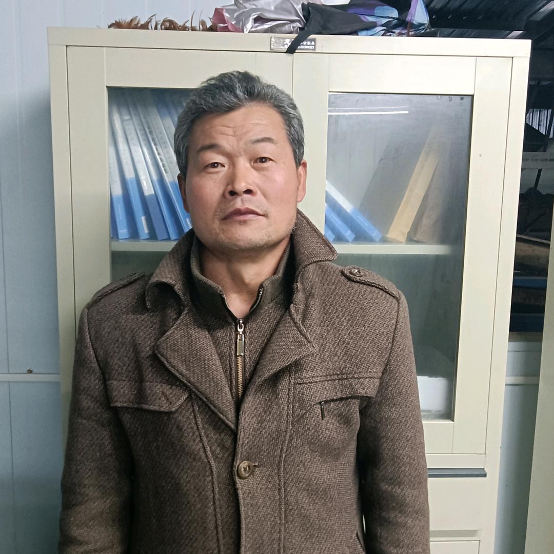 墙头栽菜没有园