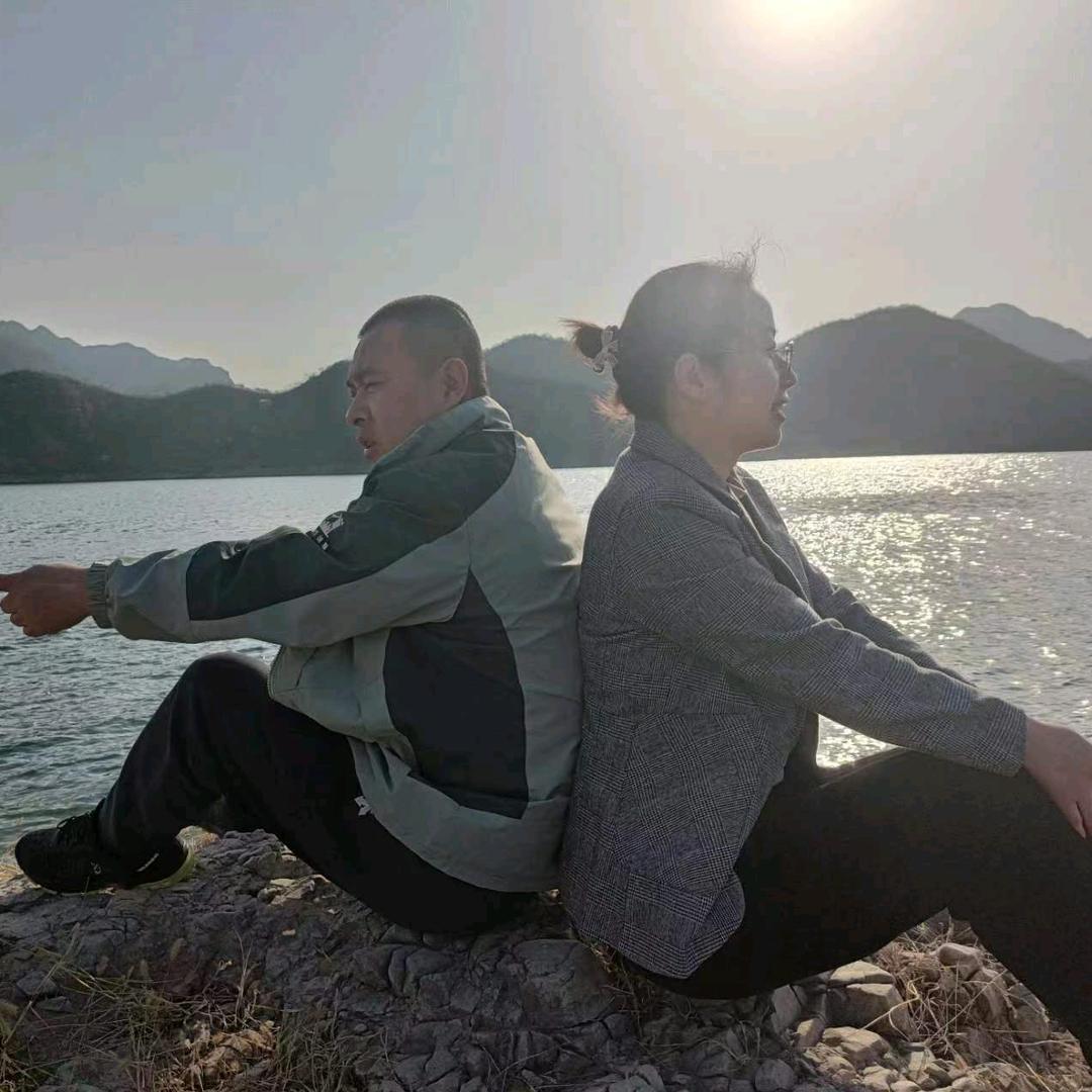 罗志东