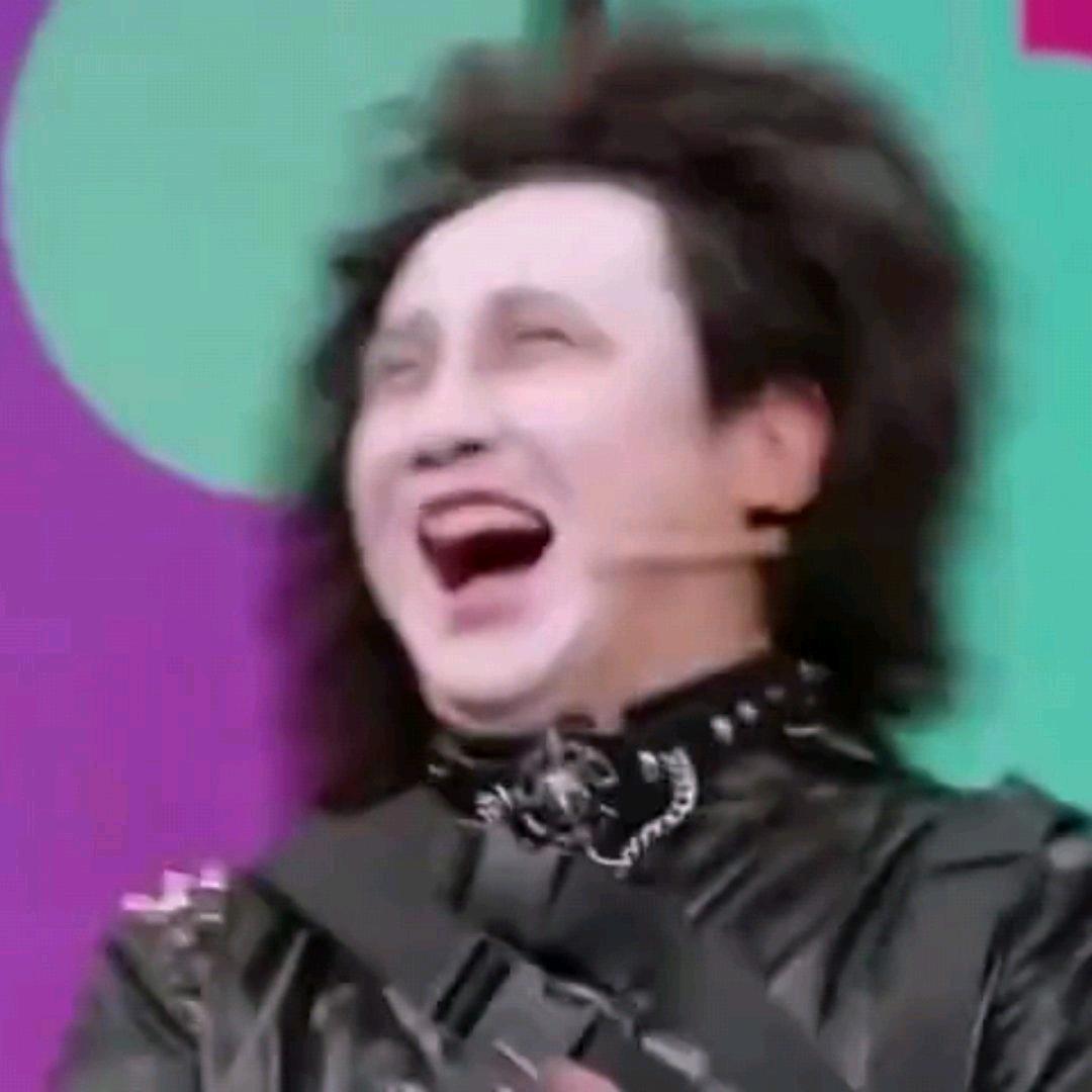 小王。
