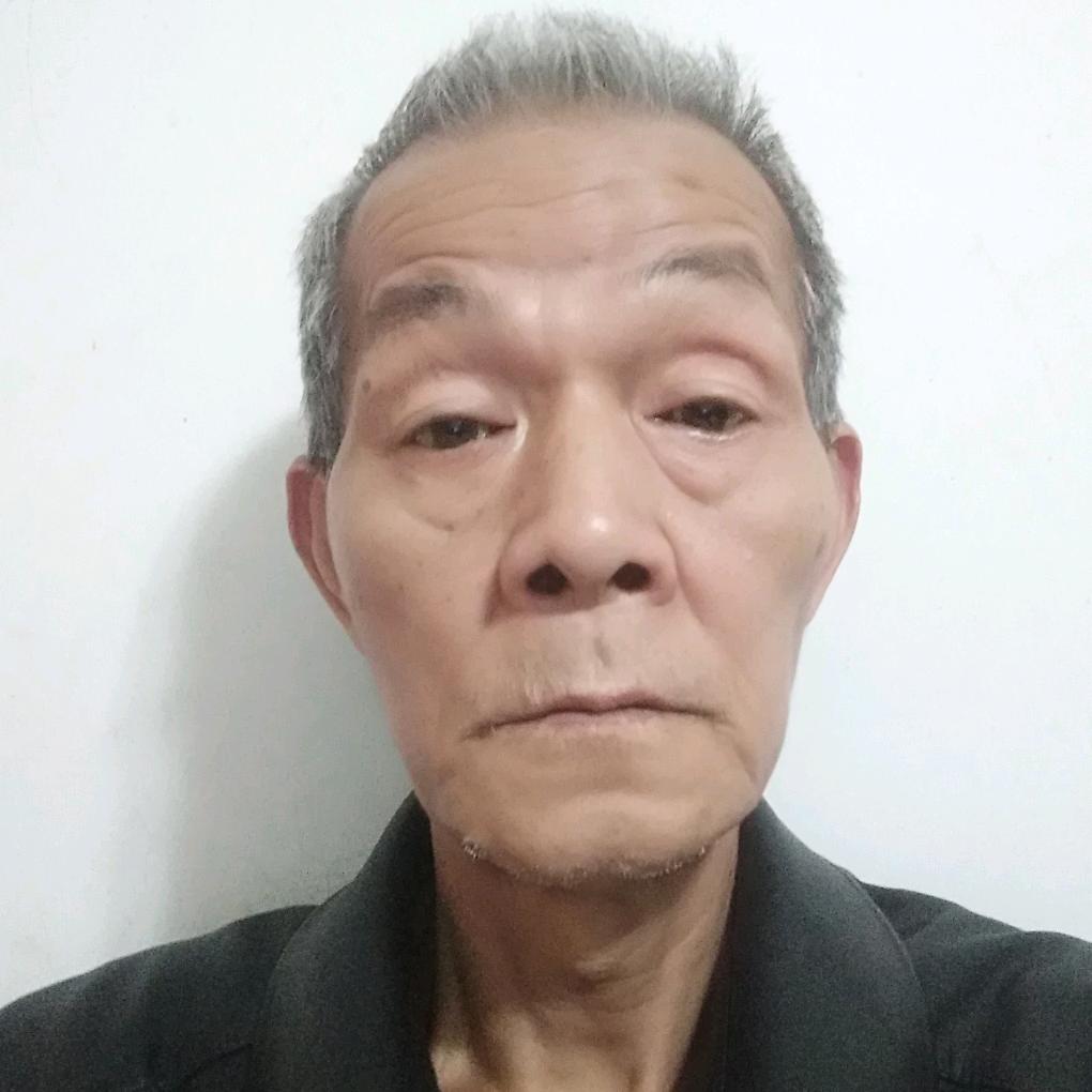 石炳国