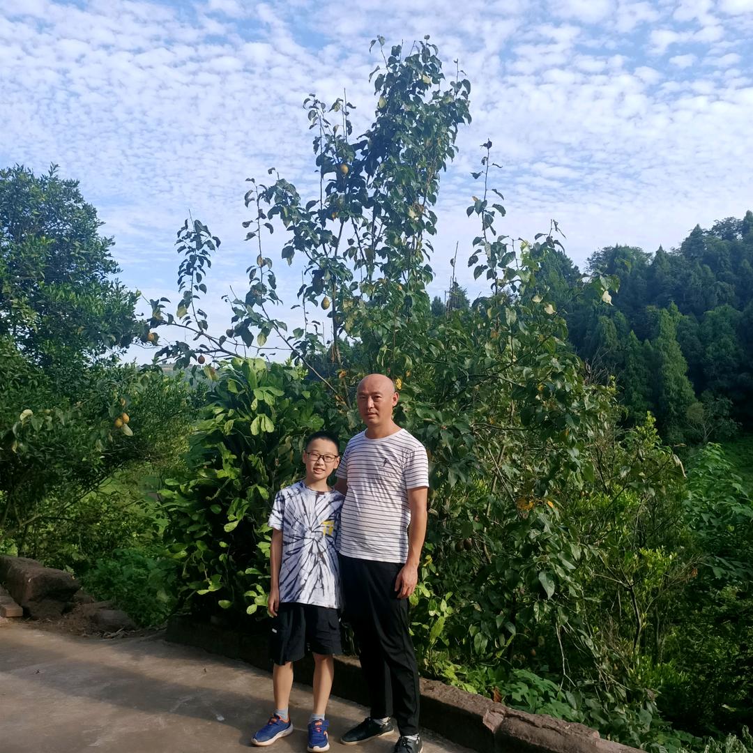 汪东波(吉兴化纤)
