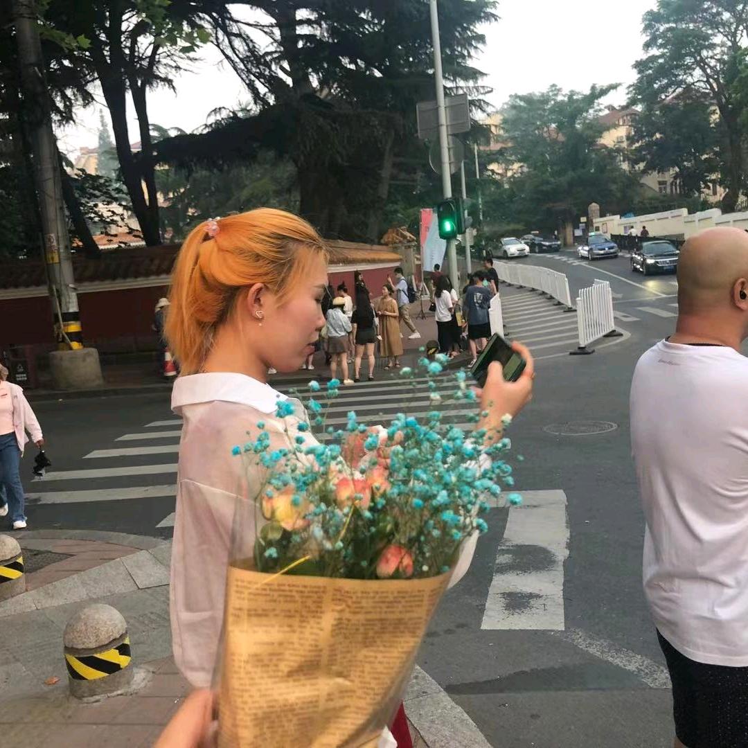 花店没开.