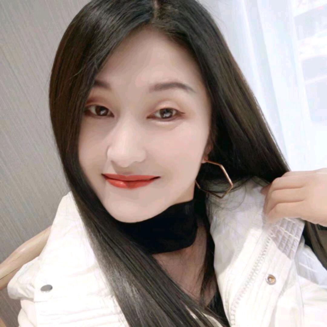 辉姑娘.