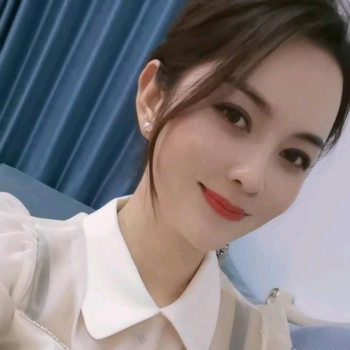 俪