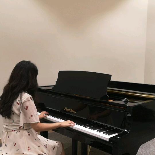 蓝桉不矫情