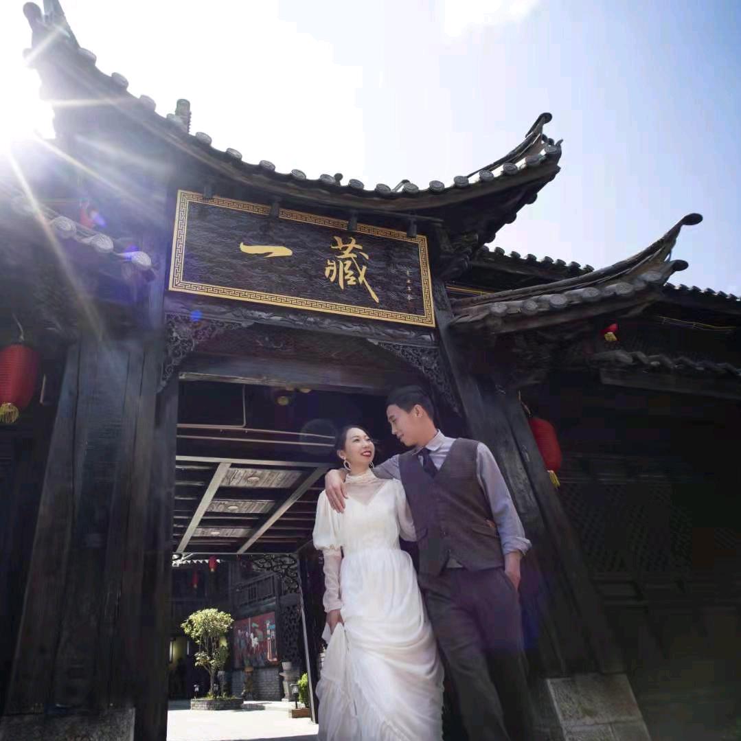 一人一车一世界