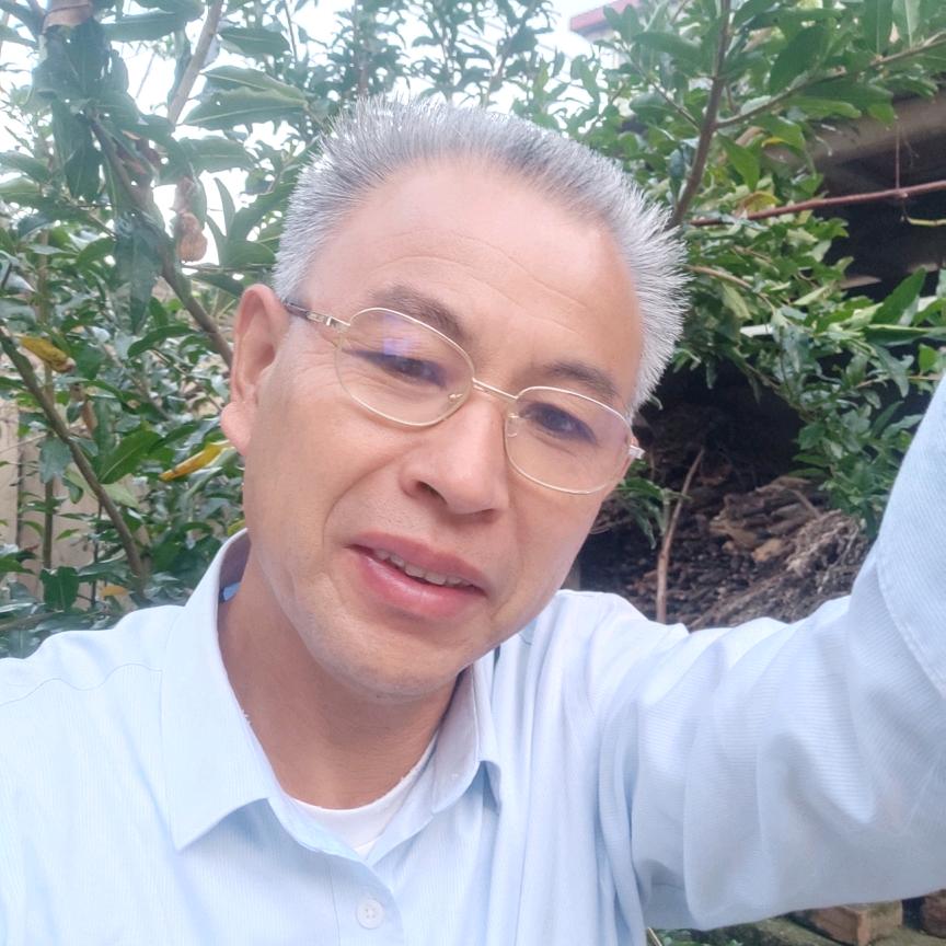 朱