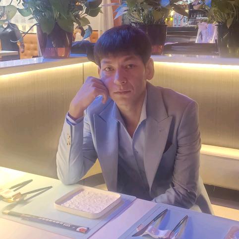 哈尼阿布