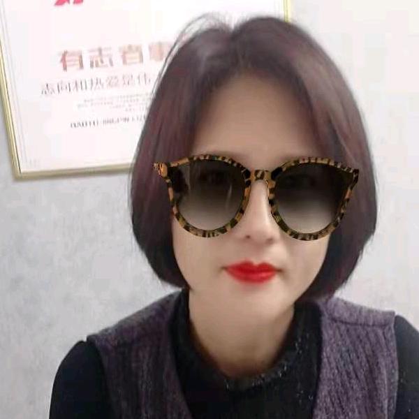 隐形的翅膀