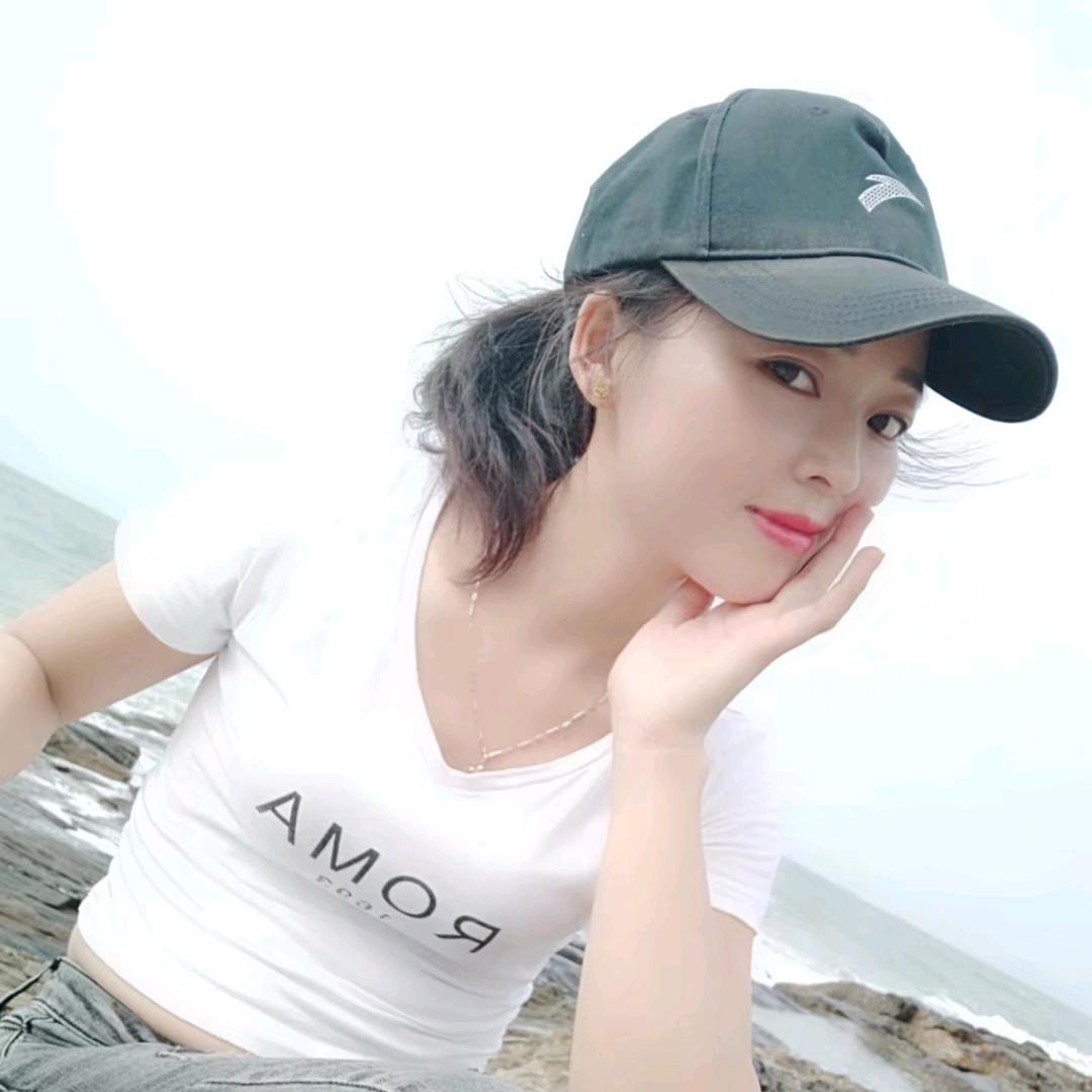 踮起脚尖、靠近阳光