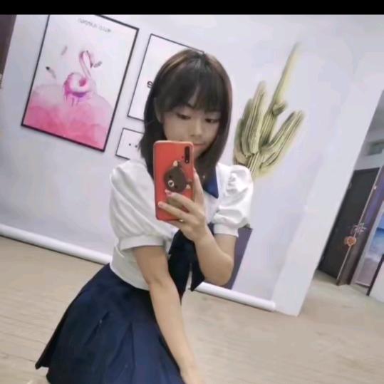 萱萱🎀🎀