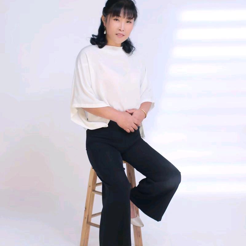 刁海芳