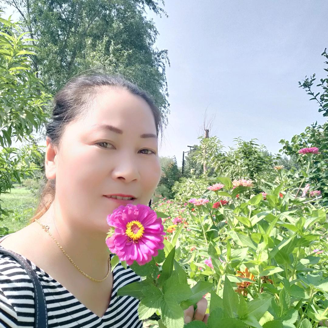潢川霞姐