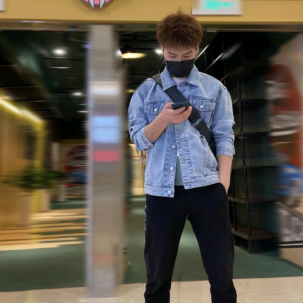 温暖的向少