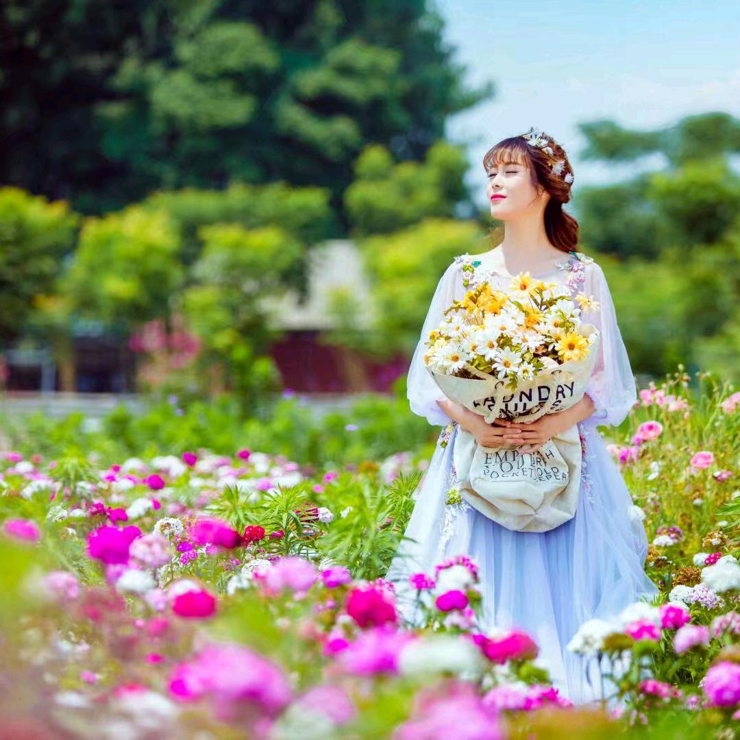 🌸叫我小谢就好