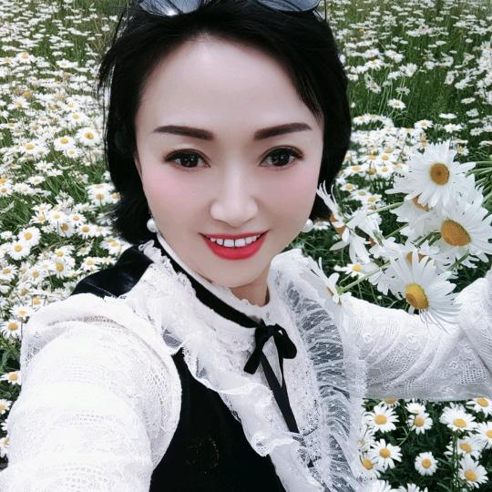 张艺绮 （橱窗好物分享）