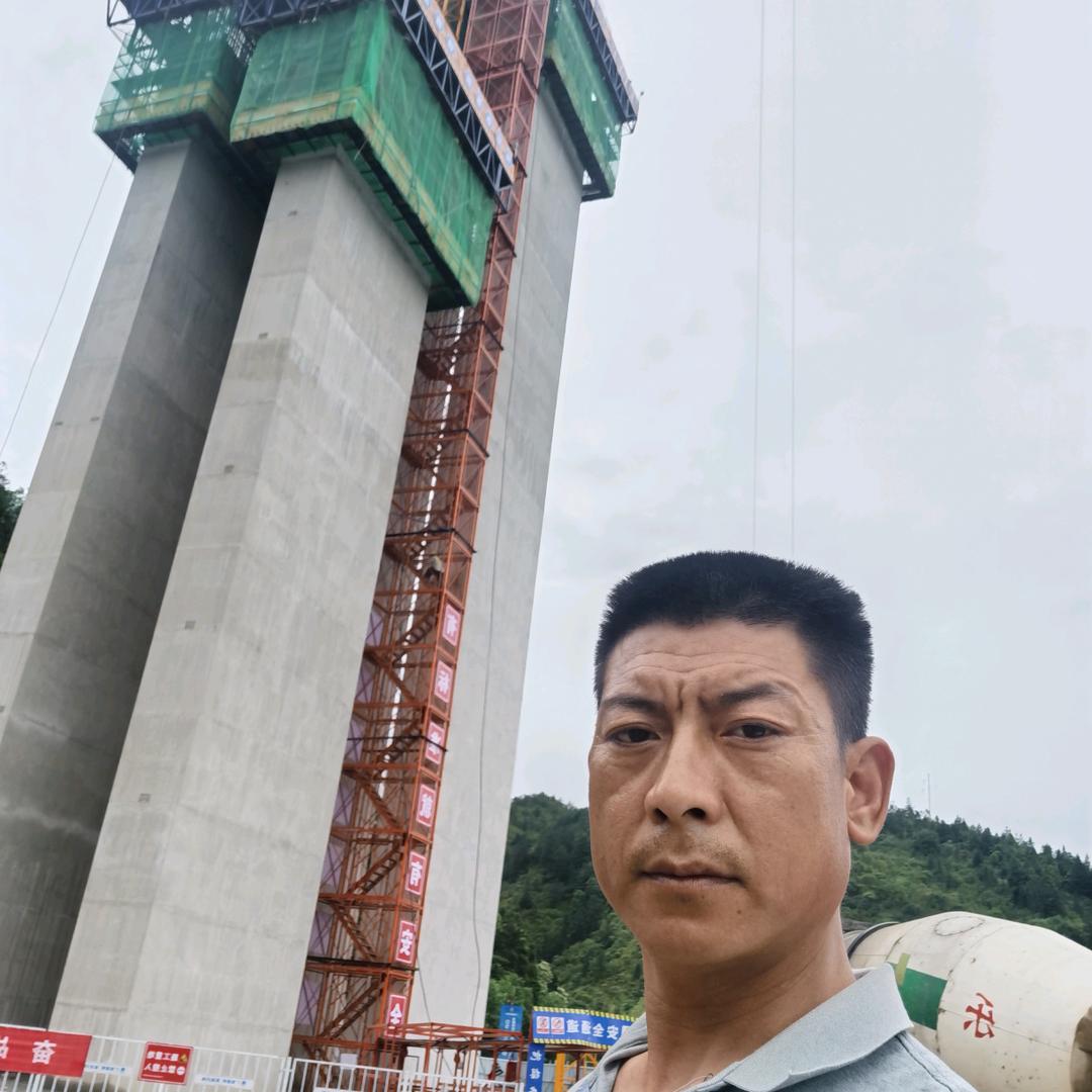 滑模，滑翻，液压爬模高墩下部