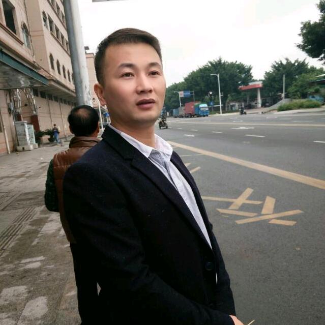 华