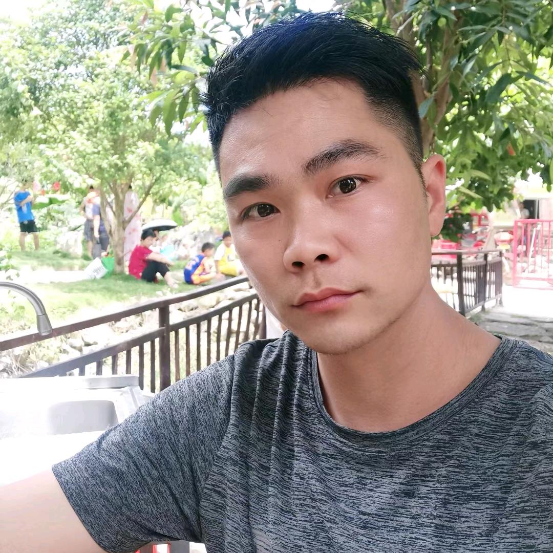 明峰汽车音响装饰