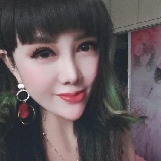 铿锵玫瑰