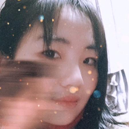 卜  憨憨
