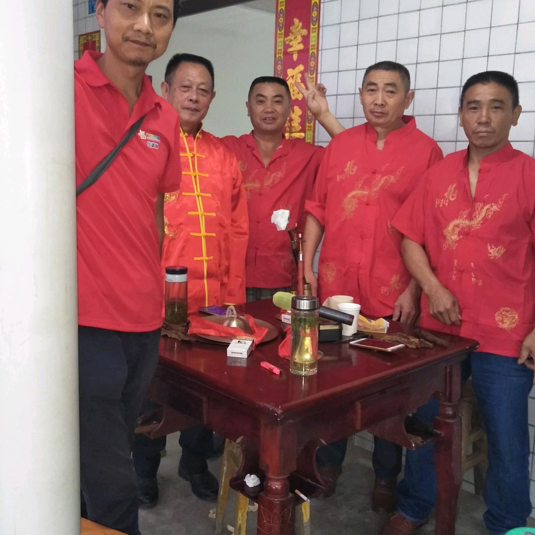 吹吹师傅。