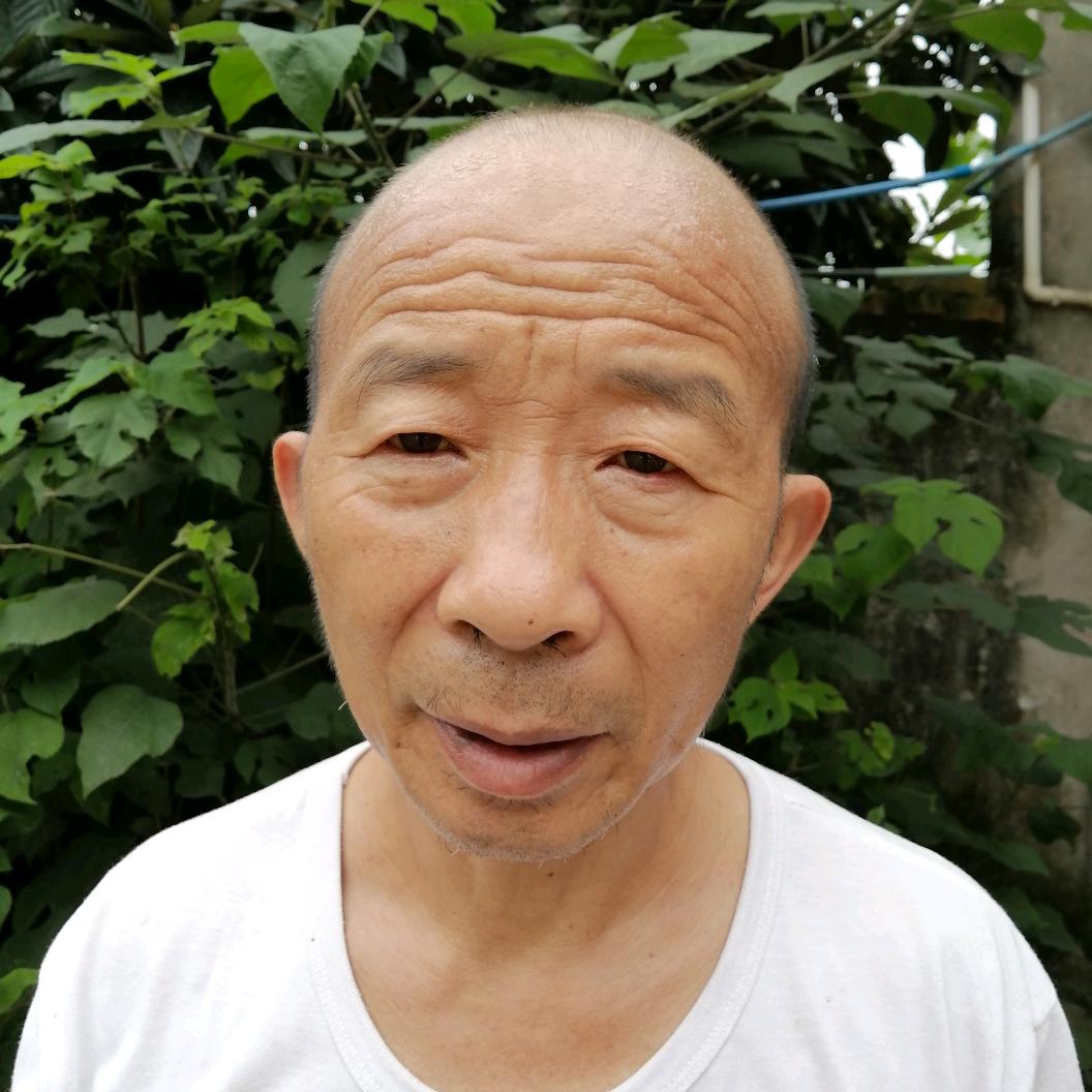 君子哥*中午10点40开播