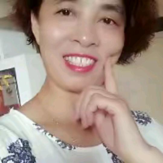 时尚奶奶(每天下午2点半直播）