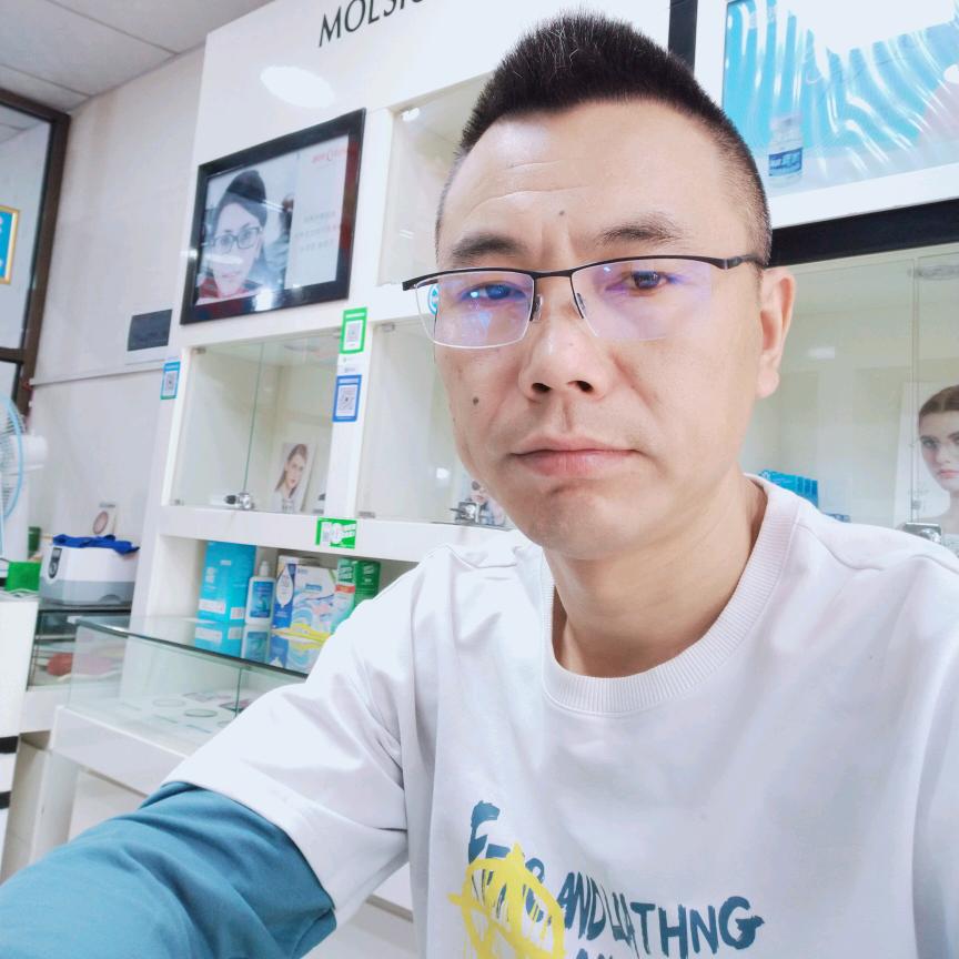 全屋定制，源头工厂  徐卫江