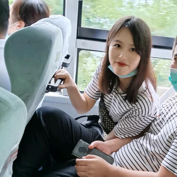 悠然自得小妞妞(✪▽✪)
