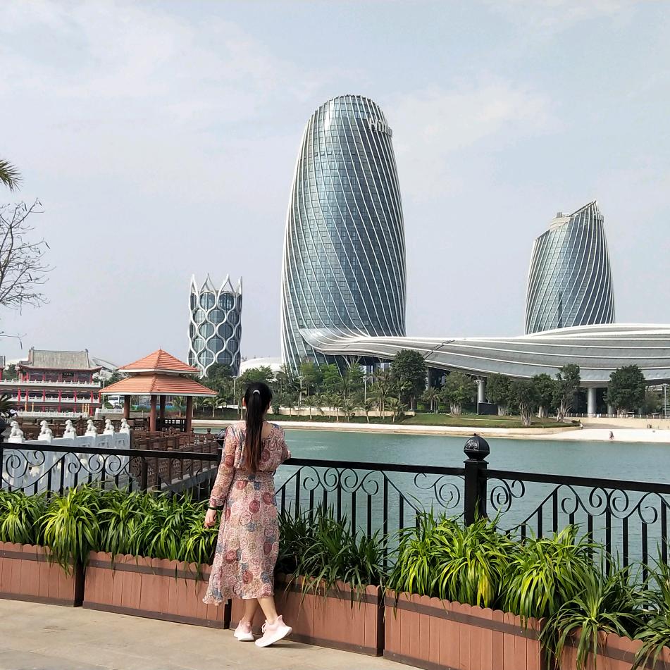 长葛市展晴艾灸店