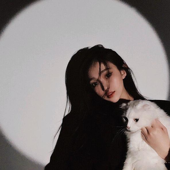 是李穗呀☀