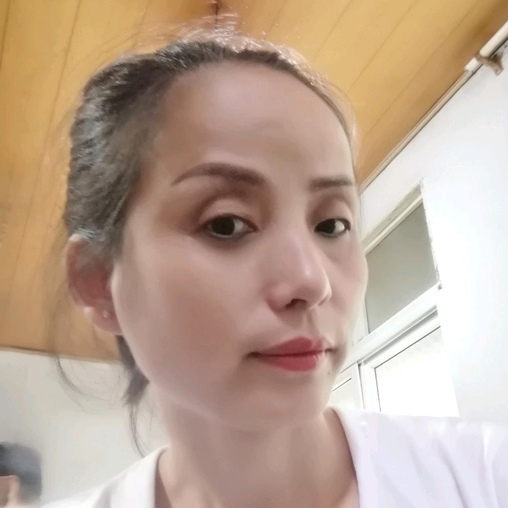 呢