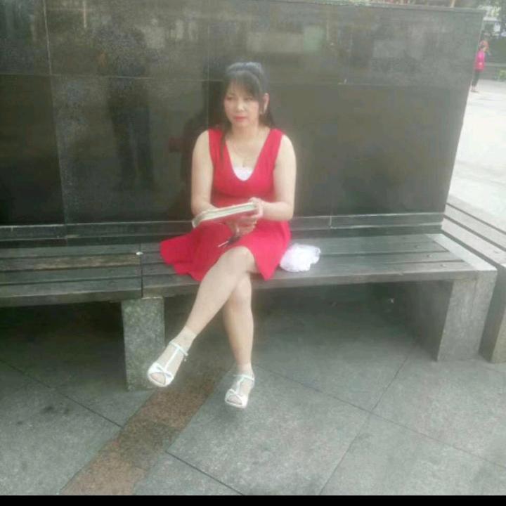 ＜谭＞弹指一挥间〈谭四妹〉