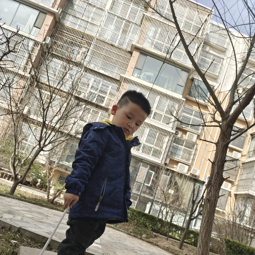 栋梁你好