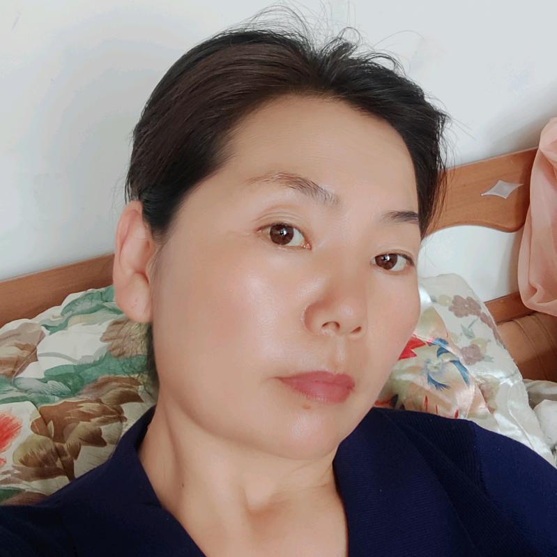 英子
