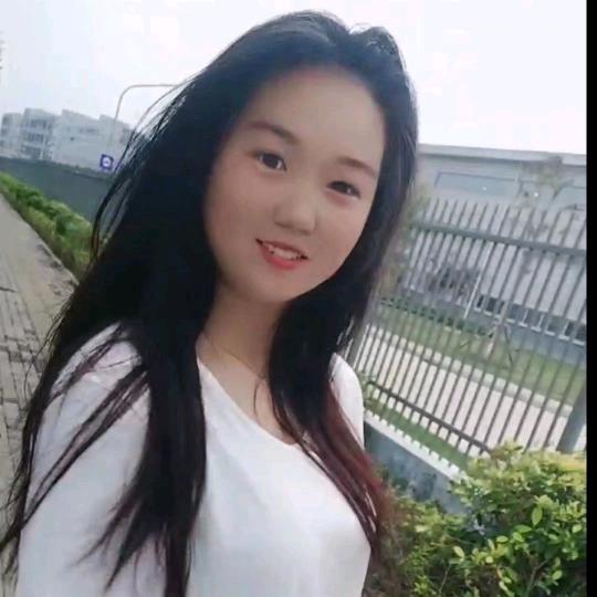 小丽  朋友圈