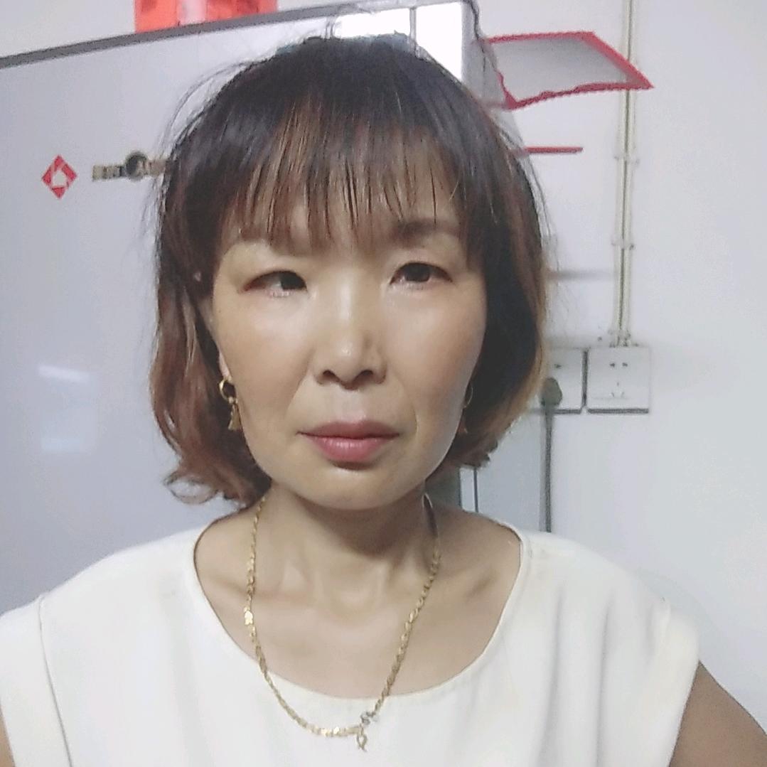 乡村70后雷大姐