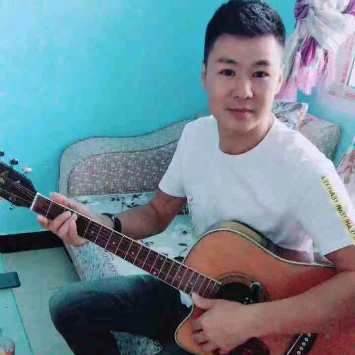 临沧沙发翻新-邓波