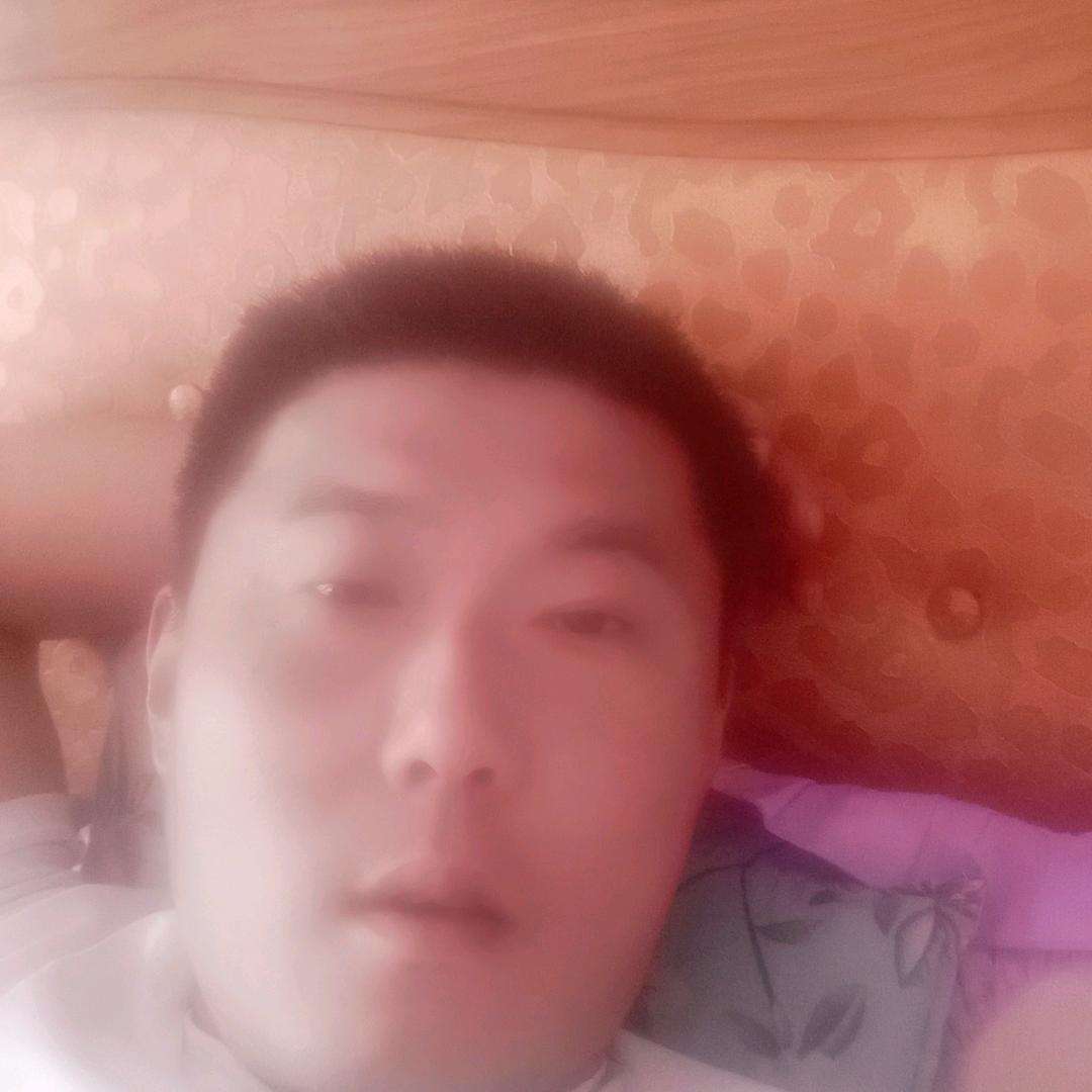 李