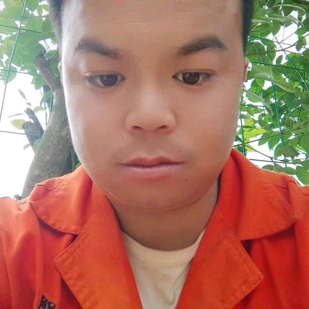 贵州电力工人小吴